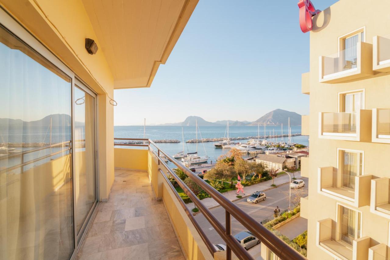 פאטרה Sea Front Luxury Apartment מראה חיצוני תמונה